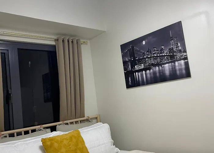 Stylish And Cozy Near Mall Of Manila